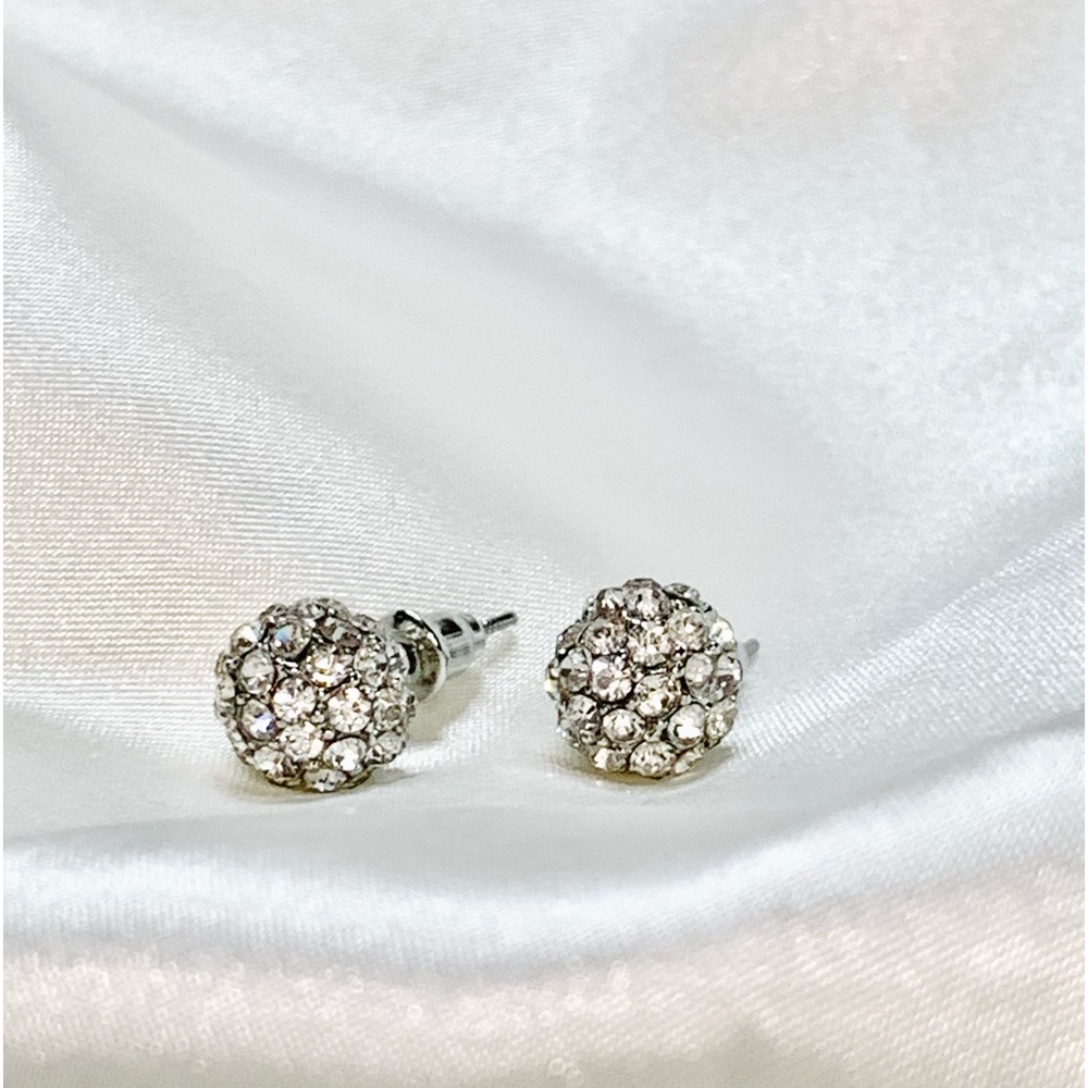 COPY 🎉Host Pick🎉 Vintage Silver Rhinestone Crystal Ball Stud Earrings